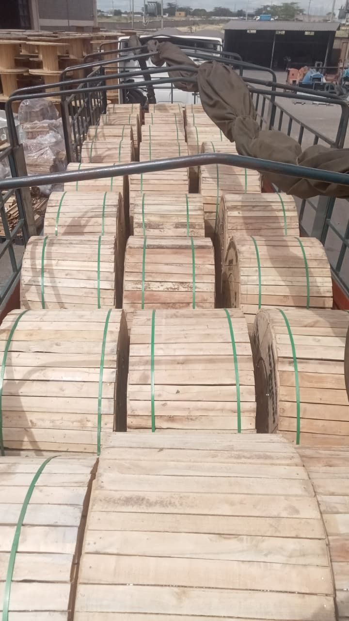 Fiber optic cable wooden drums for export order